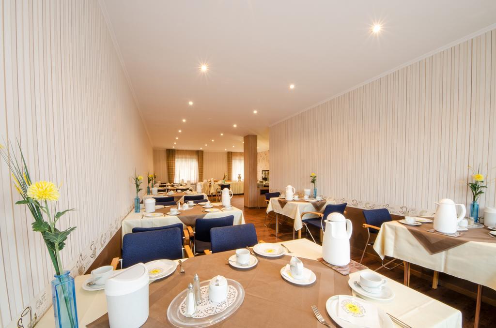 Hotel Alte Post レーアテ エクステリア 写真